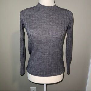 Banana Republic Merino Wool Sweater in Gray